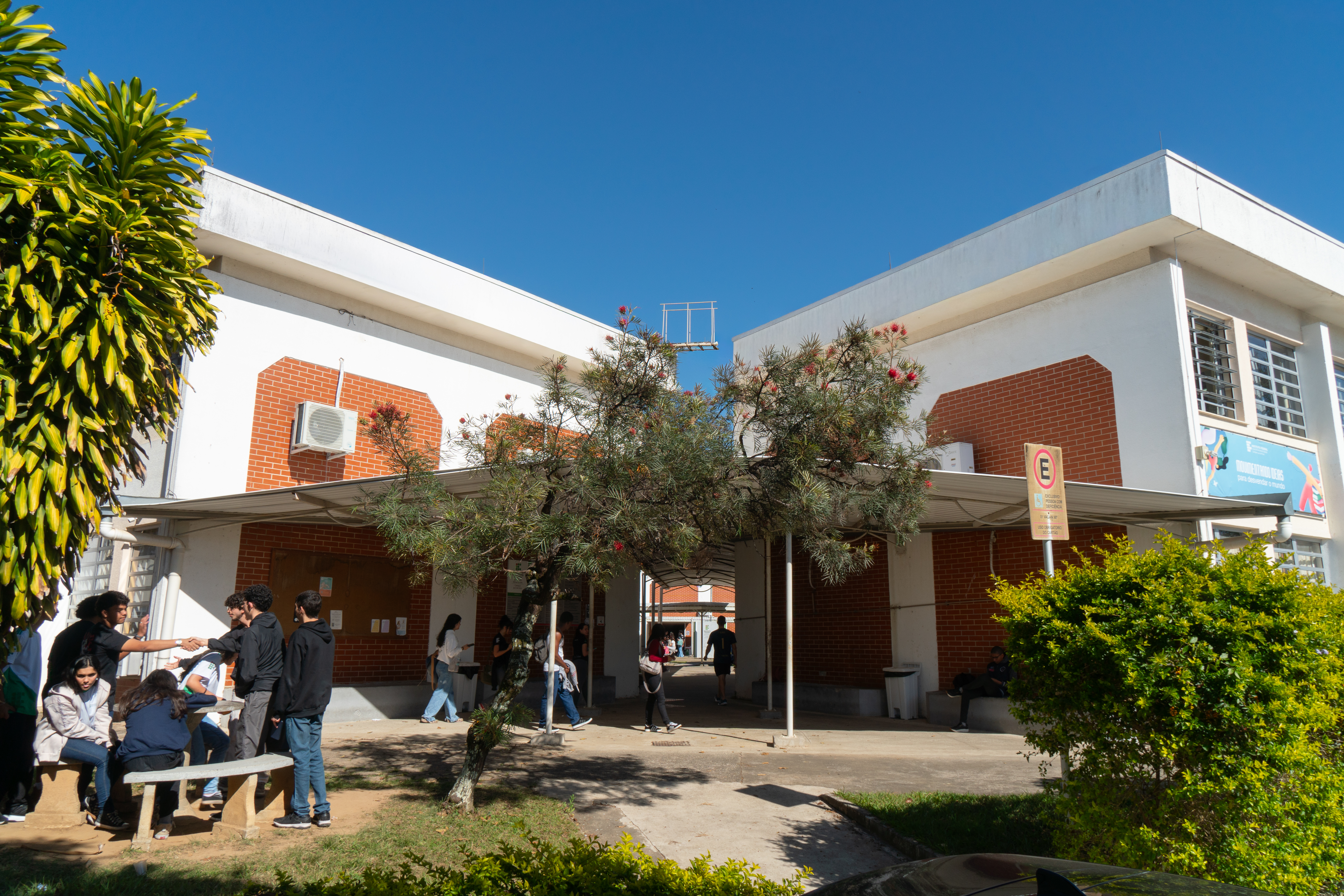 IF Sudesde MG Campus Juiz de Fora - Entrada.jpg