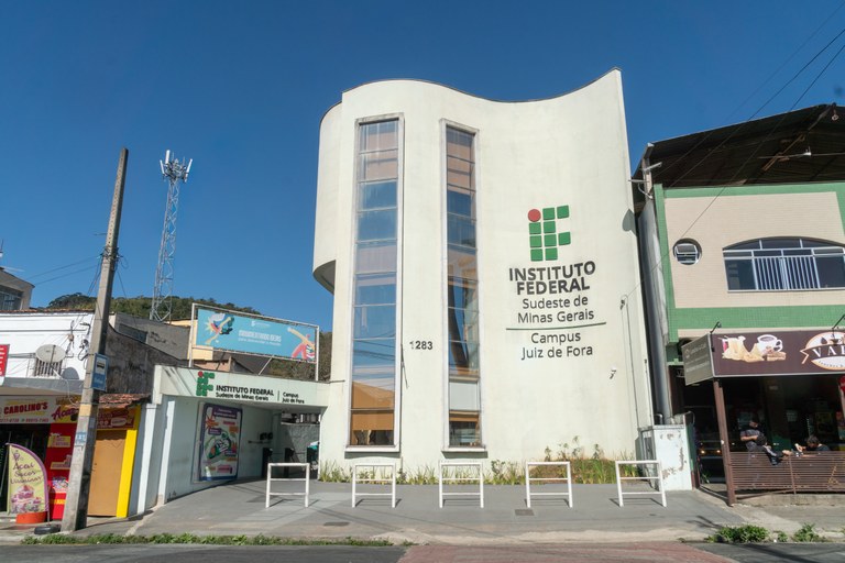 IF Sudesde MG Campus Juiz de Fora - Fachada (2) (1).jpg