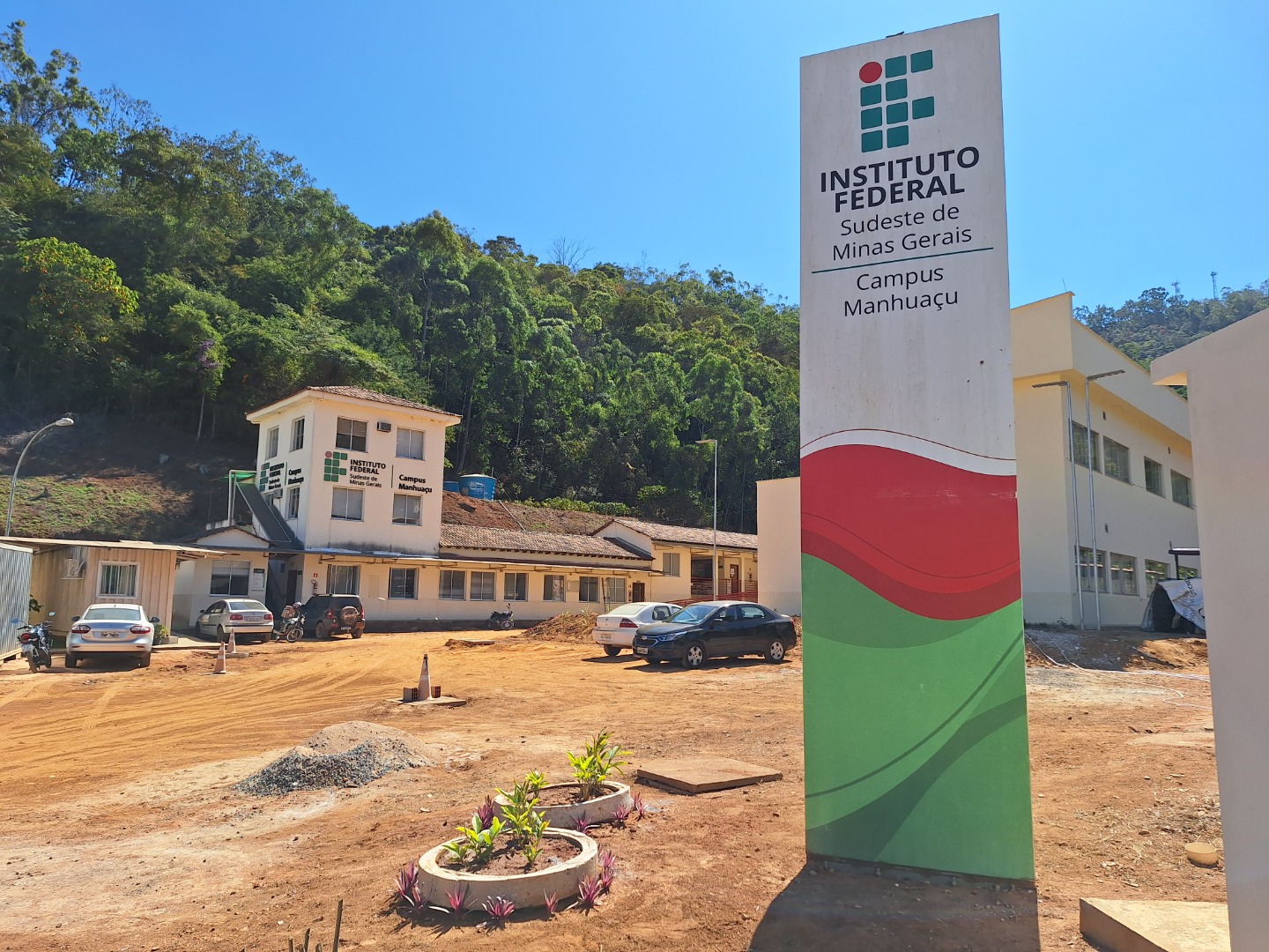 FACHADA-2.jpg