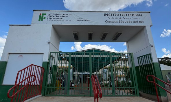 0 Fachada Campus.jpg