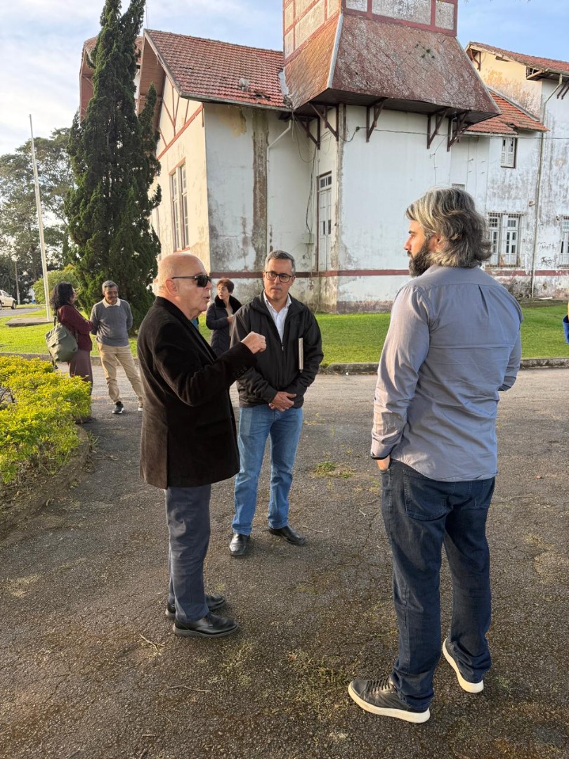 reunião.jpeg
