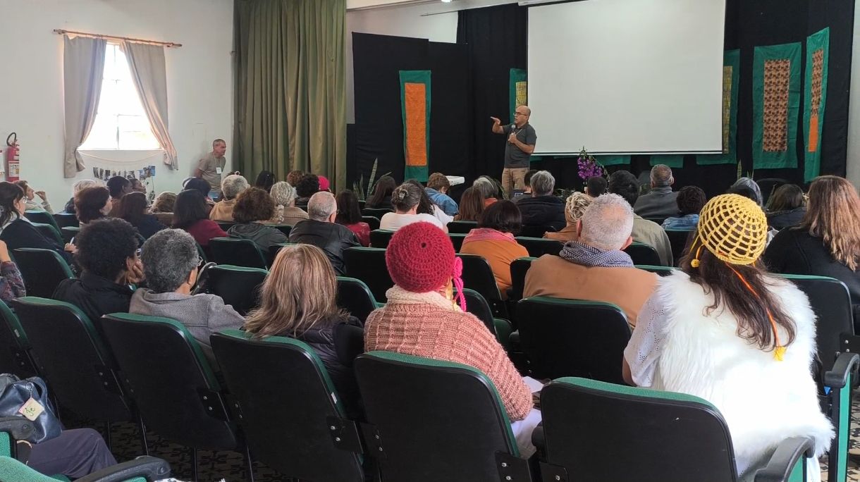 Foto3-III Encontro de Rezadeiras - Palestra Saúde e Espiritualidade.jpeg