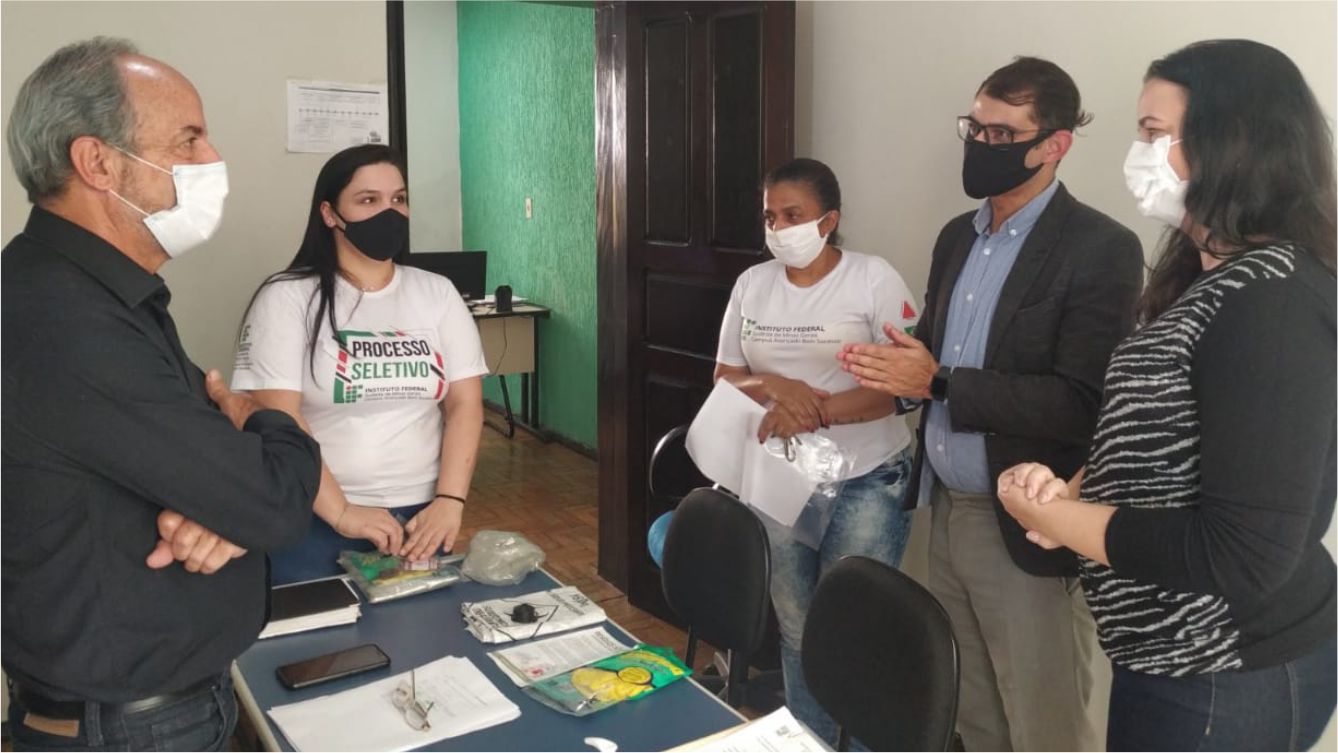 Projeto de extensão - COVID-19
