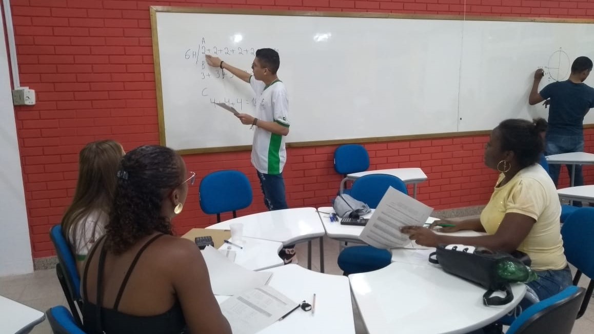 Aula Fic 9.jpeg