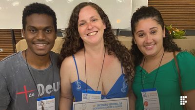 João Victor Firmino, Denise Barros e ingrid machado durante o congresso. Foto: arquivo pessoal