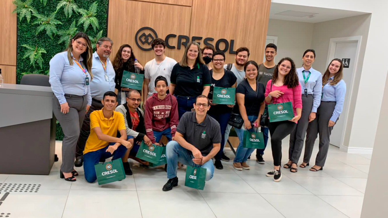 Visita Cresol