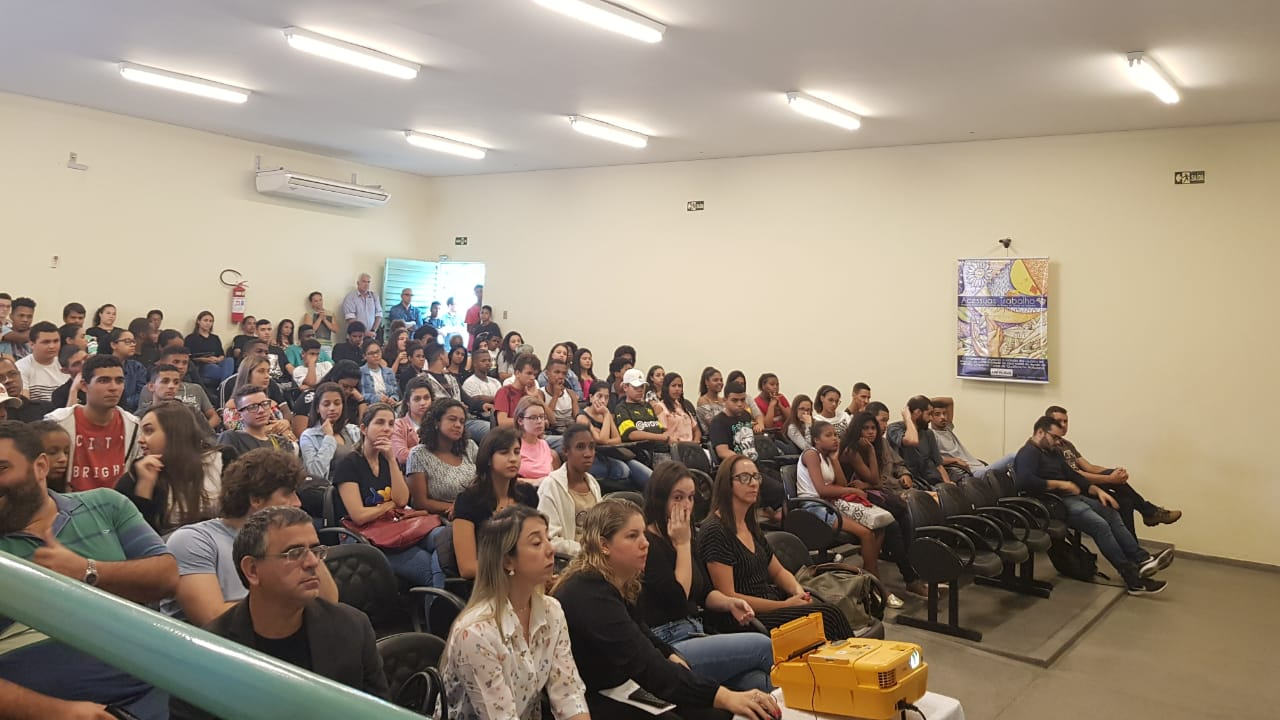 aula auditório.png