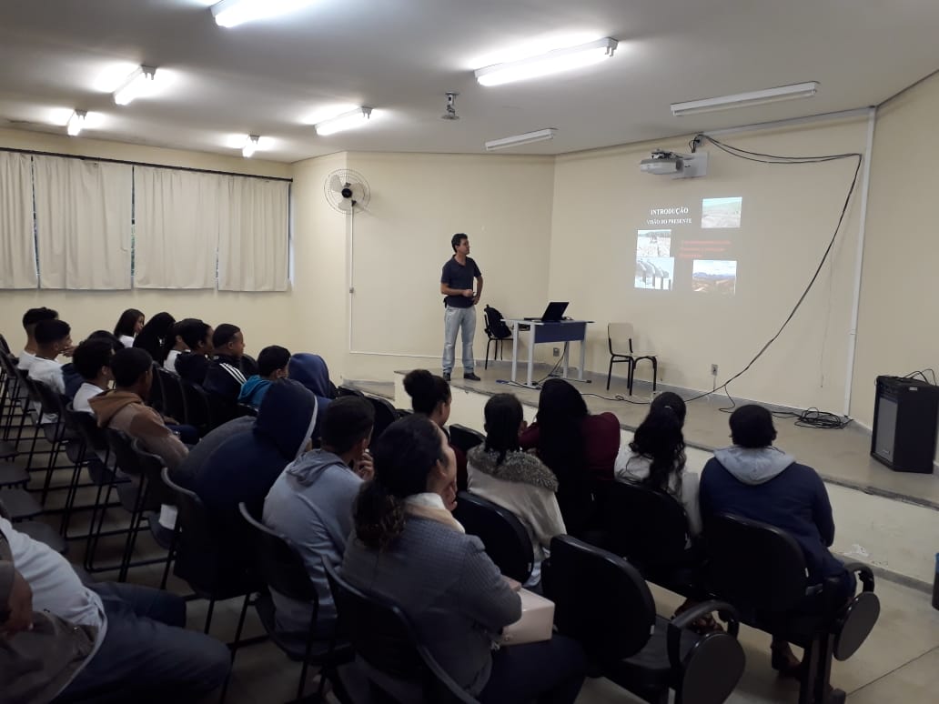 palestra josé luiz.jpeg