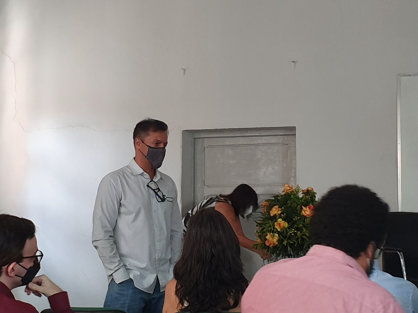 DG do Campus Avançado Bom Sucesso, Denisson Monteiro, se apresenta à comitiva da Reitoria, autoridades e demais dirigentes..jpg