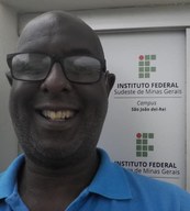 Professor Anderson Geraldo Rodrigues, Professor de Libras