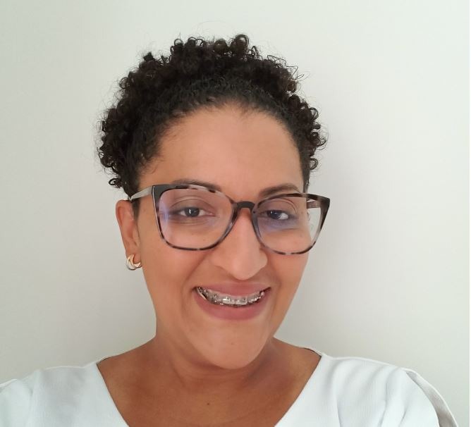  Professora Simone Gonçalves de Lima da Silva- IFSC - Campus Palhoça Bilíngue 