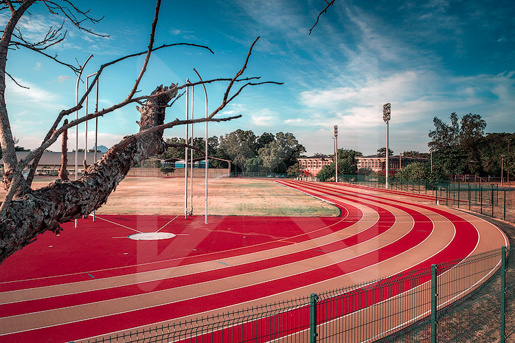 Pista de Atletismo da Faculdade de Educação Física do Campus Vitória - Goiabeiras - da Universidade Federal do Espírito Santo - Fonte Portal da UFES.jpg