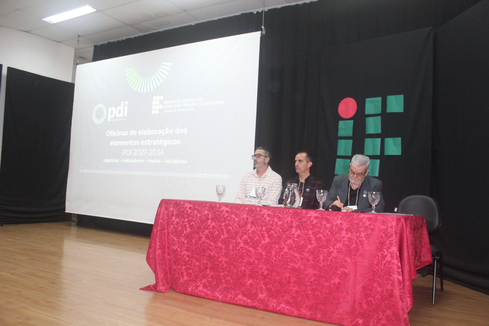 Oficinas de Planejamento do PDI 2027-2034 do IF Sudeste MG concluem as atividades definindo objetivos estratégicos, indicadores e metas para a instituição