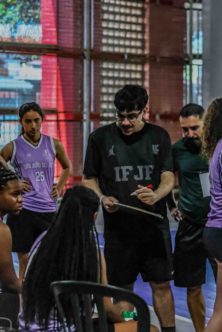 Basquete Feminino2.jpg
