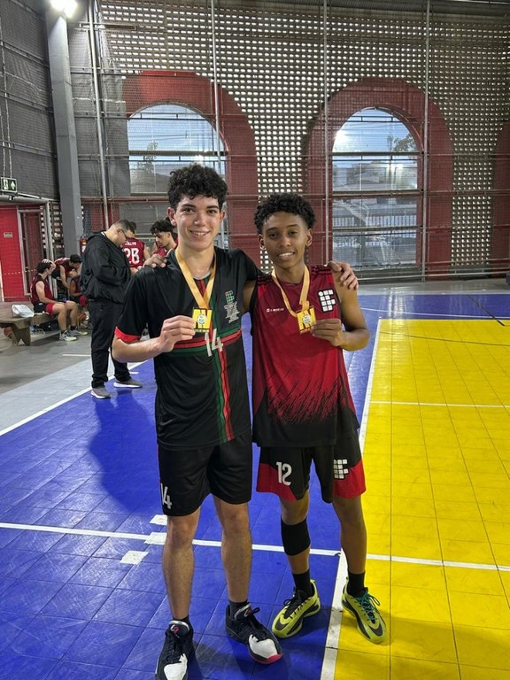 Entrega da medalha Atleta de Valor.jpeg