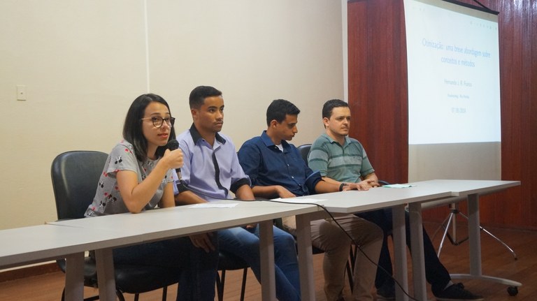 Dia da Matemática - mesa redonda