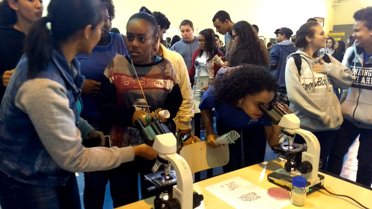 Mostra de Cursos e Profissões