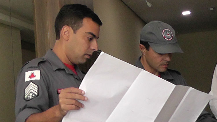 Curso sobre medidas de segurança contra incêndio e pânico