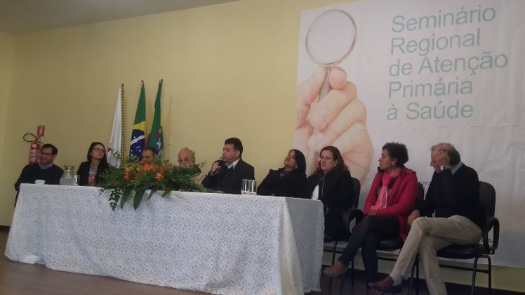 Seminário Regional de Atenção Primária à Saúde Seminário Regional de Atenção Primária à Saúde