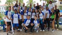 #Pratodosverem: A equipe participante da atividade posa reunida no coreto da praça.