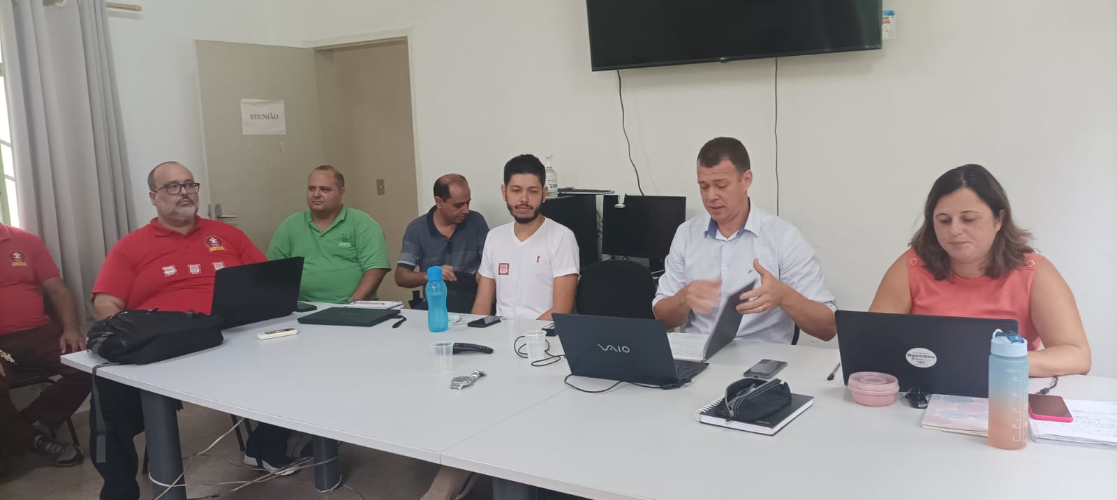 reunião greve 4.jpeg