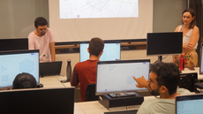 #pratodosverem: Imagem mostra aula em laboratório do Campus Santos Dumont