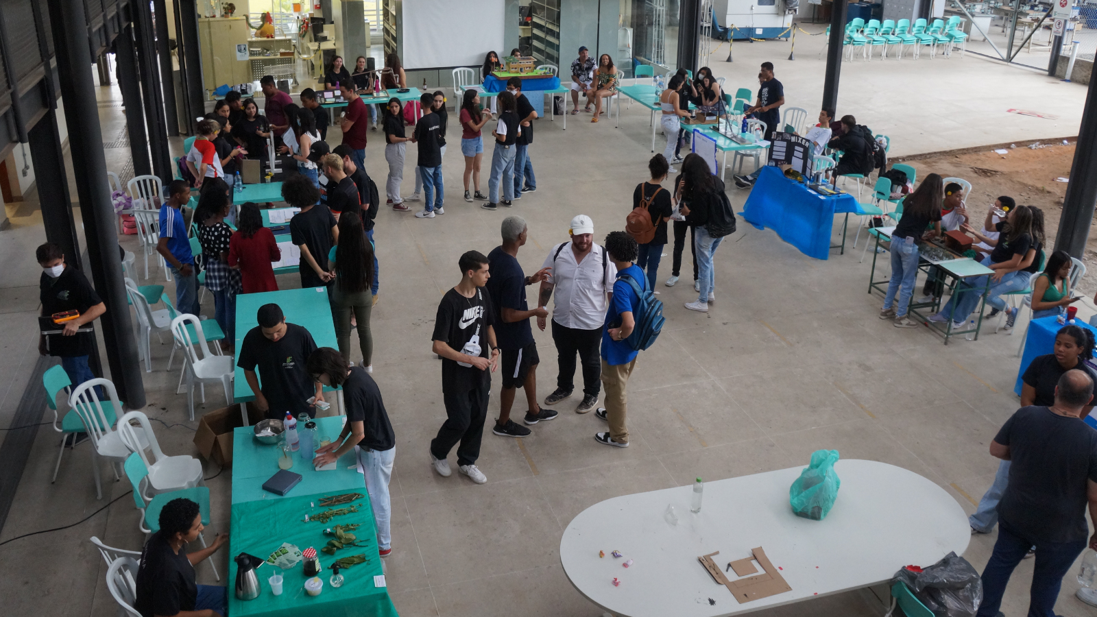 Feira de Ciências 2022.png