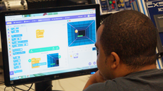 #pratodosverem: Imagem mostra atividade no Laboratório de Automação / IFMaker do Campus Santos Dumont