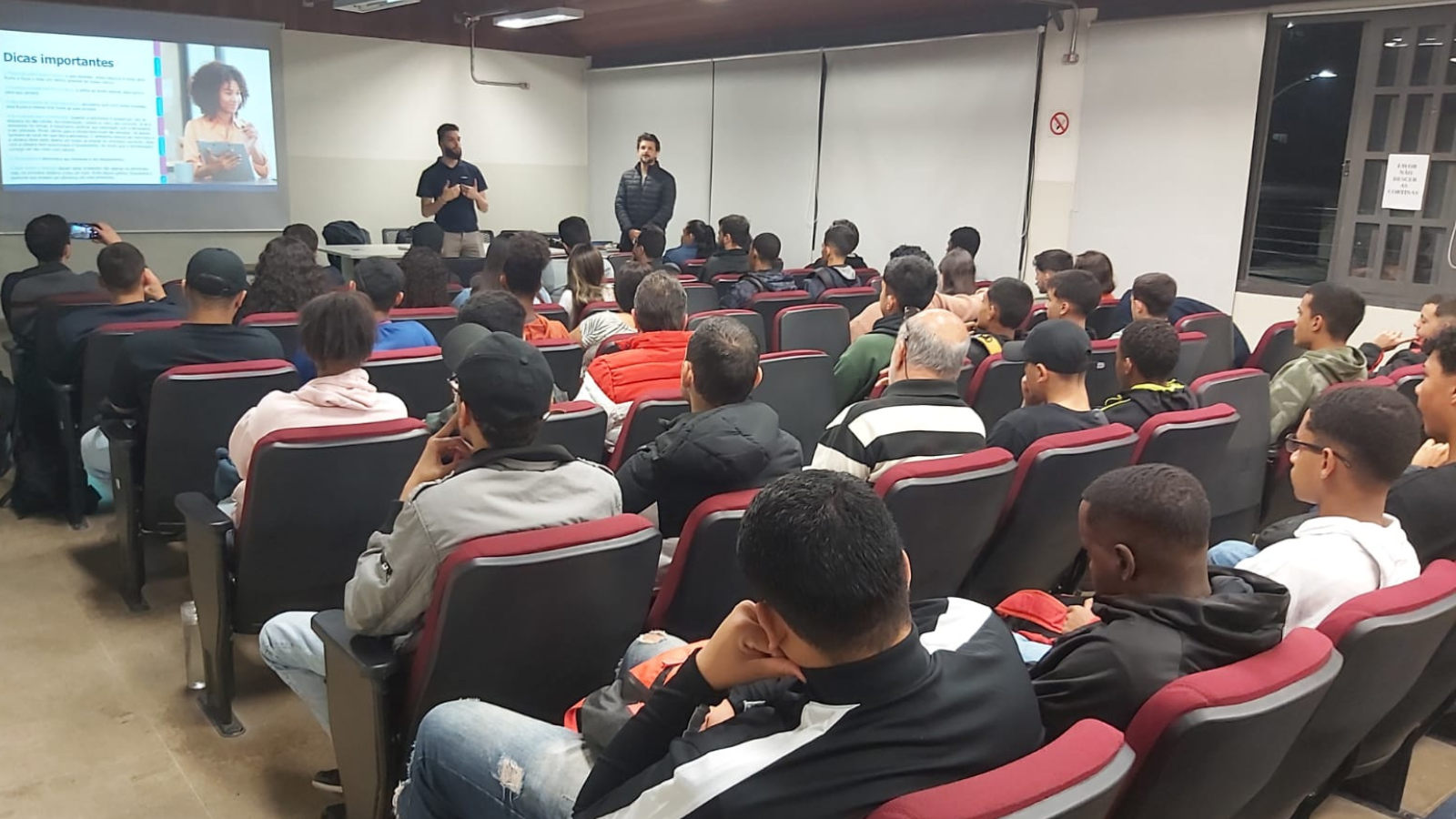 Palestra de profisisonais da Rumo.png