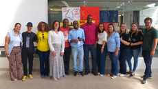 #pratodosverem: Imagem mostra participantes do evento e de sua organização, com a presença de ativistas do Movimento Negro Unificado de Santos Dumont, servidores e colaboradores do IF Sudeste MG, representantes do Cras Edir Ramos de Faria e o professor Jucelio Maria.