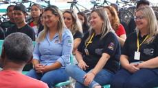 #pratodosverem: Imagem mostra a coordenadora Cras Edir Ramos de Faria, Rosângela Maria Garcia, a psicóloga Alice Aquino e a assistente social Aline Chamon.