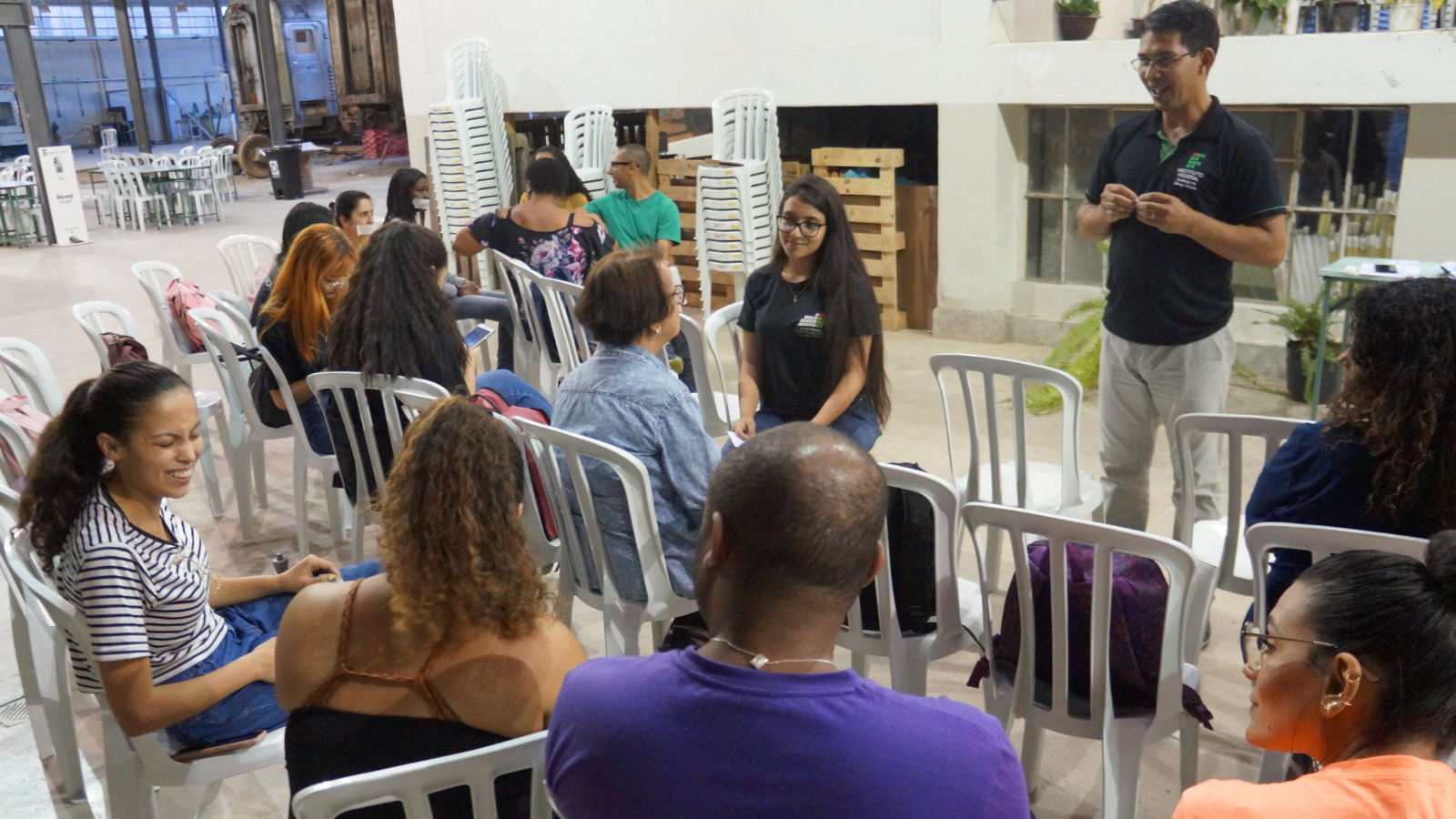Projeto Culturando em Libras.png