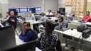 Estudantes do curso Informática para a Melhor Idade acompanham abertura da terceira aula