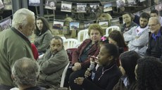 Causos ferroviários também contaram com a participação de estudantes do Campus Santos Dumont, que esclareceram curiosidades durante a atividade.