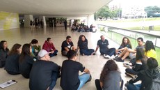 #pratodosverem: Imagem mostra estudantes do curso técnico em Guia de Turismo EAD durante atividade na viagem técnica a Curitiba