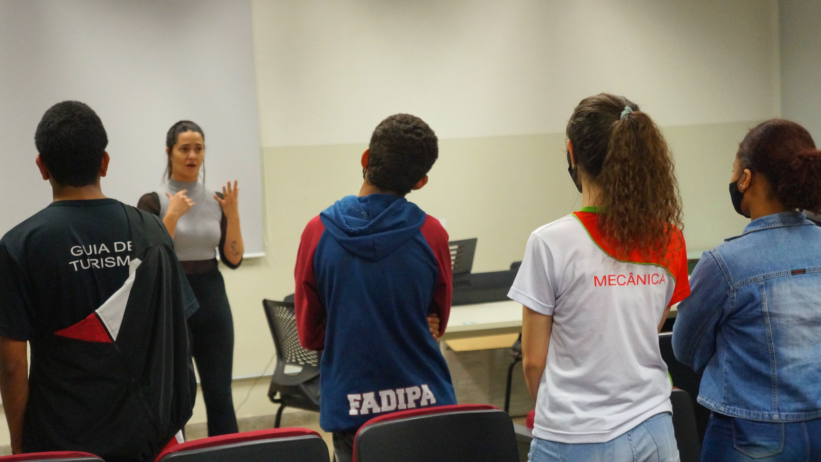 Coral do projeto Musicando.png