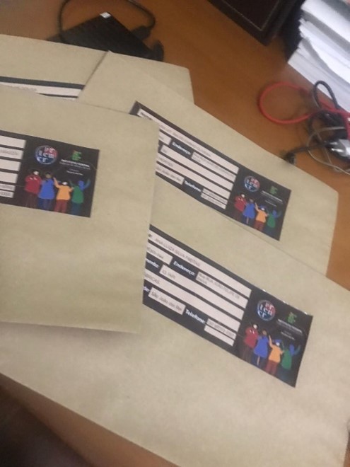 Kits distribuídos aos alunos do Ensino Médio