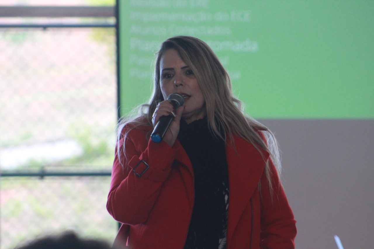 Aurora se apresentou aos servidores do Campus São João del-Rei