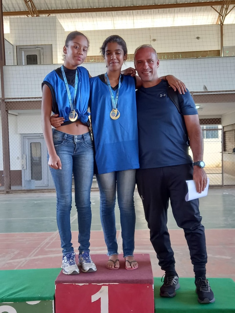 dupla campeã volei de praia feminino - Lohanne e Alice.jpeg