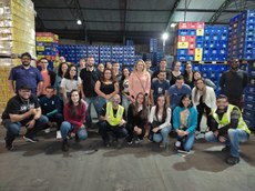 Alunos de Logística fazem visita técnica no Centro de Distribuição Farid