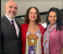 Reitor André Diniz  e a Pró- Reitora Rosana Machado com a ministra Luciana Santos