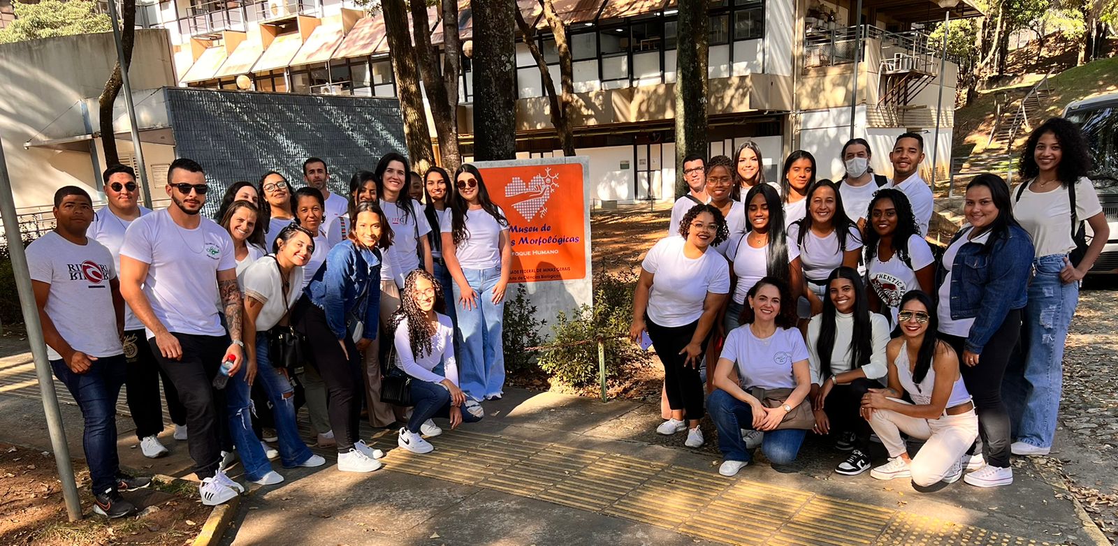 Alunos do Técnico em Enfermagem realizam visita técnica ao Museu de Ciências Morfológicas da UFMG