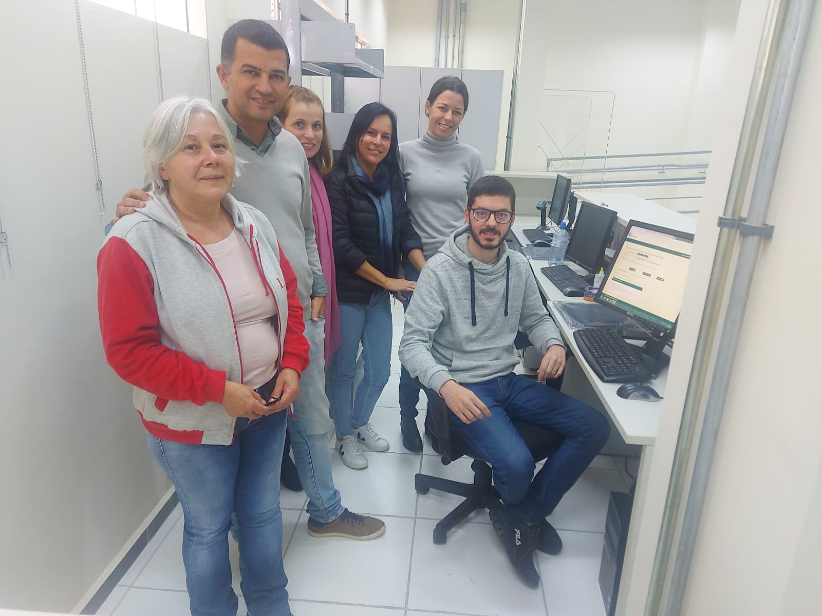 Foto da Comissão de Apuração do Concurso Cultural