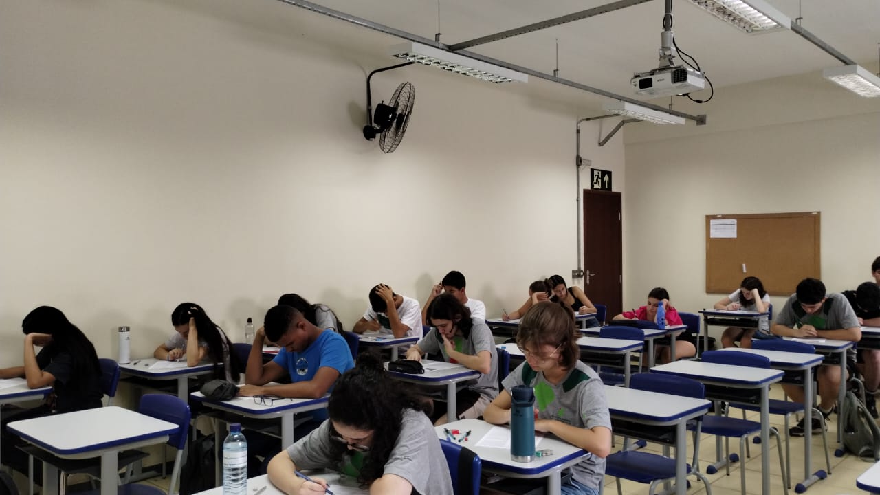 Alunos do Ensino Médio Integrado participam da Olimpíada de Biologia 